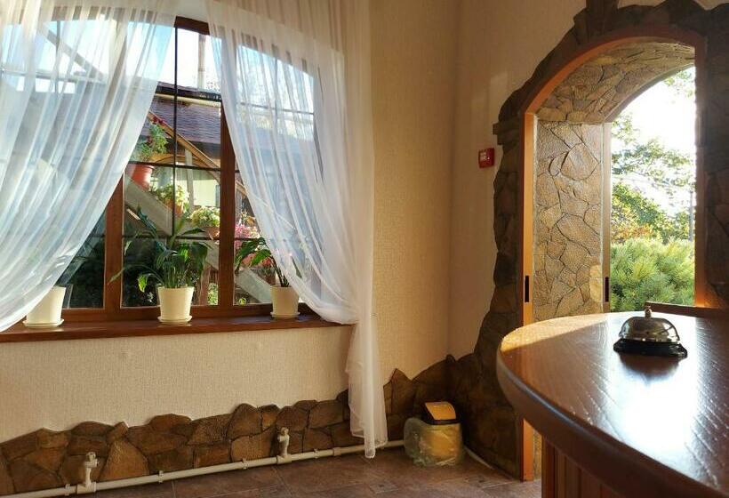 Отель готель монастирський