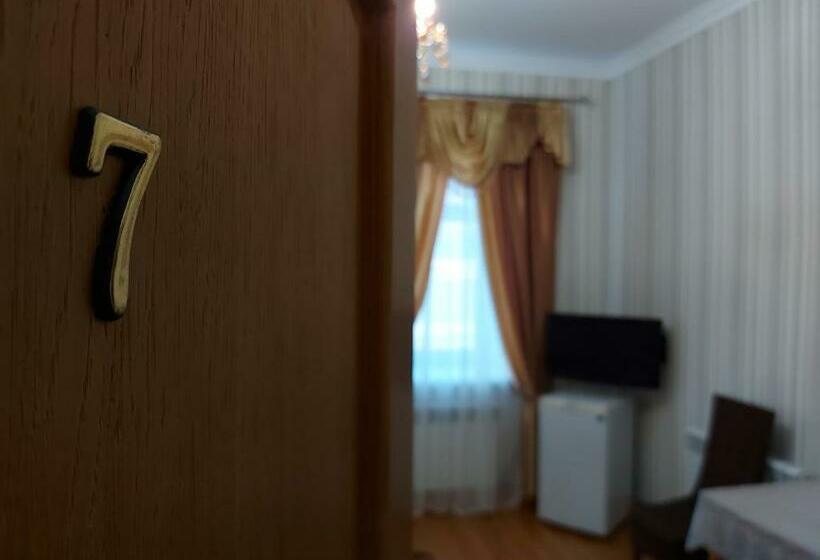 Отель готель монастирський