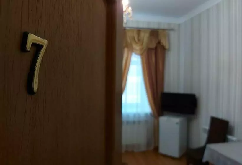 Hotelli готель монастирський