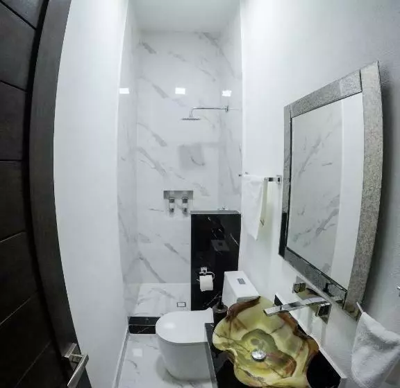 ホテル Dubai Inn & Suites