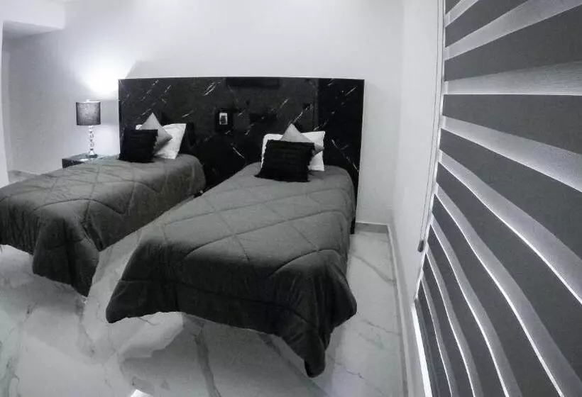 ホテル Dubai Inn & Suites
