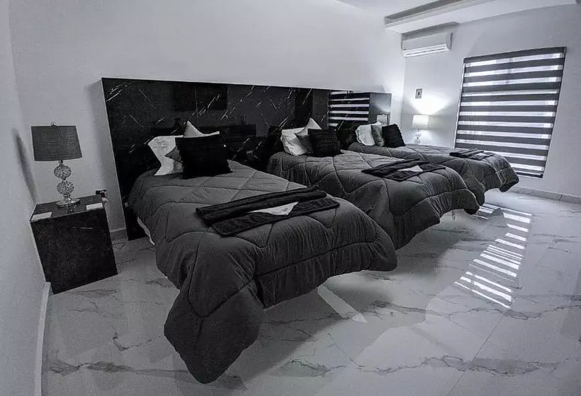 ホテル Dubai Inn & Suites