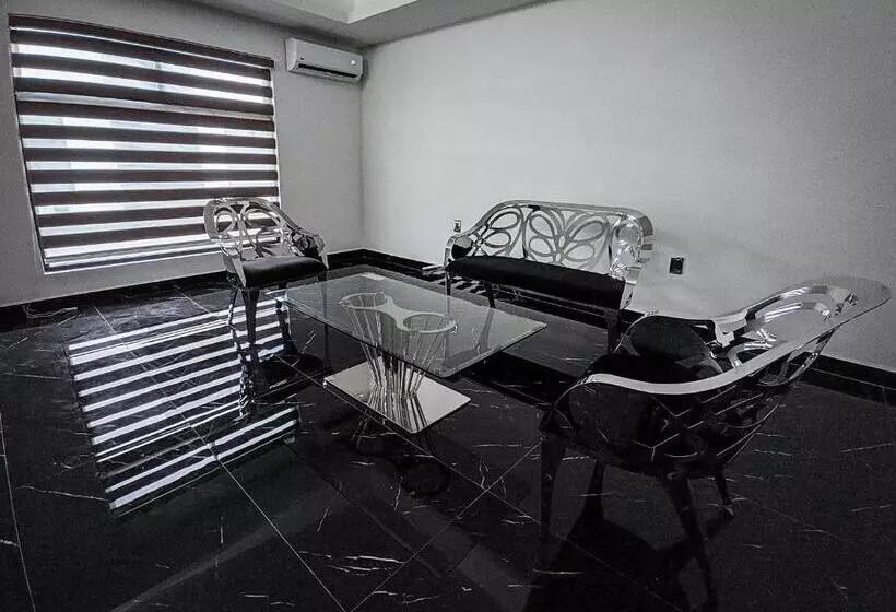 ホテル Dubai Inn & Suites