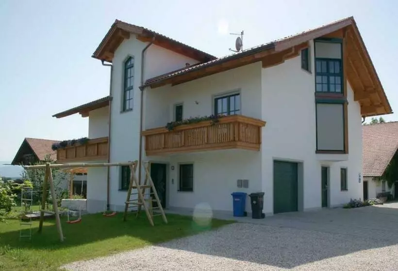 ホテル Ferienwohnungen Auf Dem Paulbauernhof