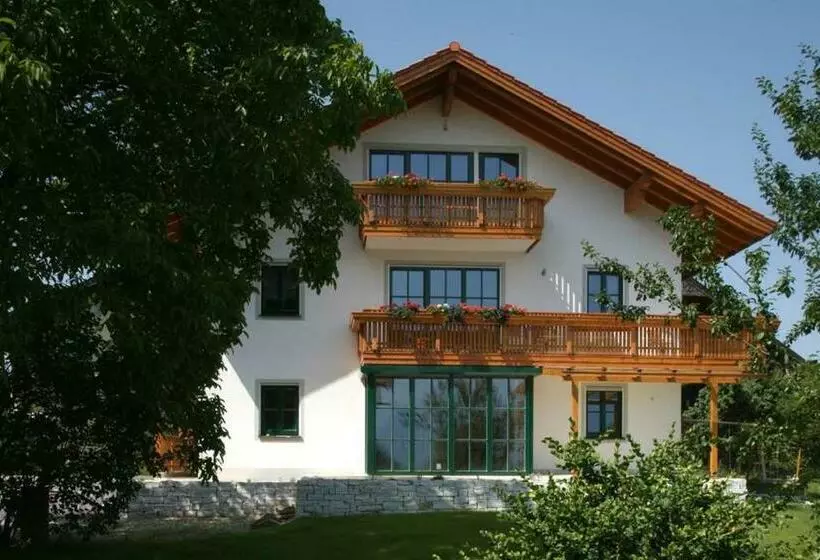 ホテル Ferienwohnungen Auf Dem Paulbauernhof