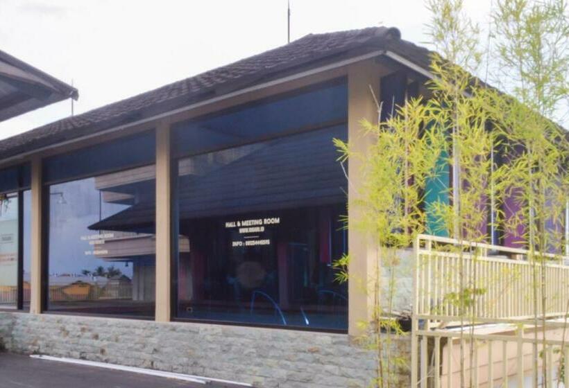 호텔 Oyo 90378 Rigari Guest House