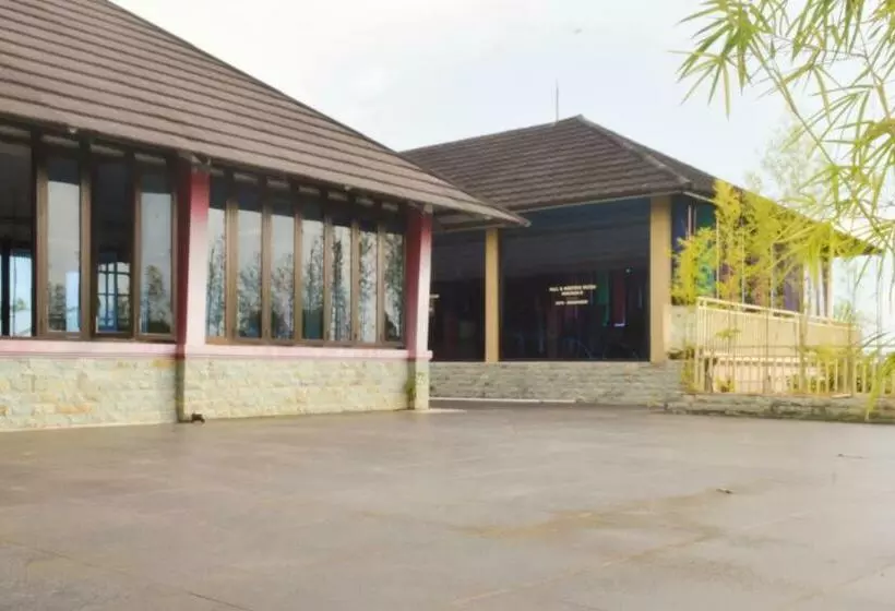 Hotelli Oyo 90378 Rigari Guest House