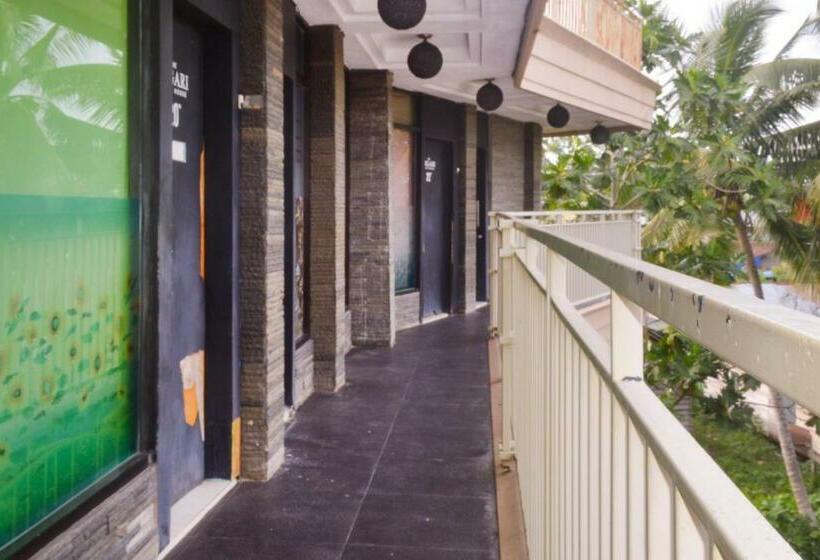 호텔 Oyo 90378 Rigari Guest House