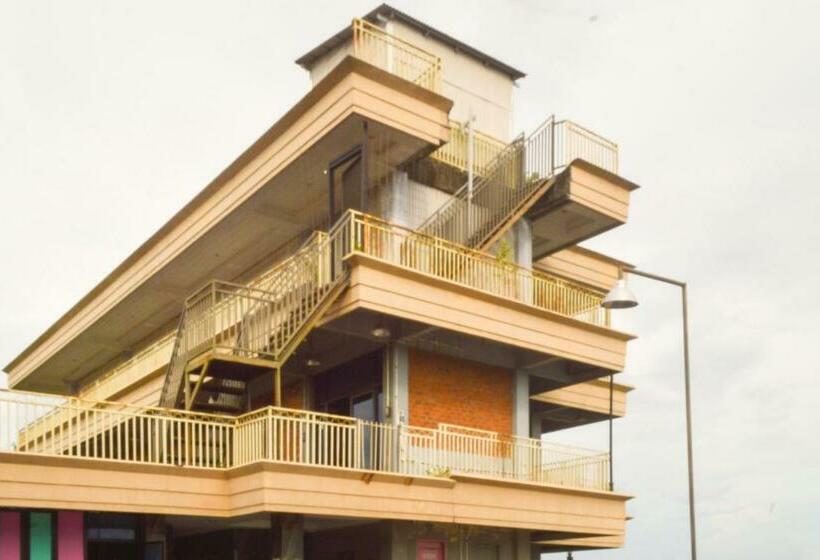 호텔 Oyo 90378 Rigari Guest House