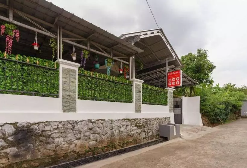 ホテル Reddoorz Syariah Near Exit Toll Jatiwarna 2