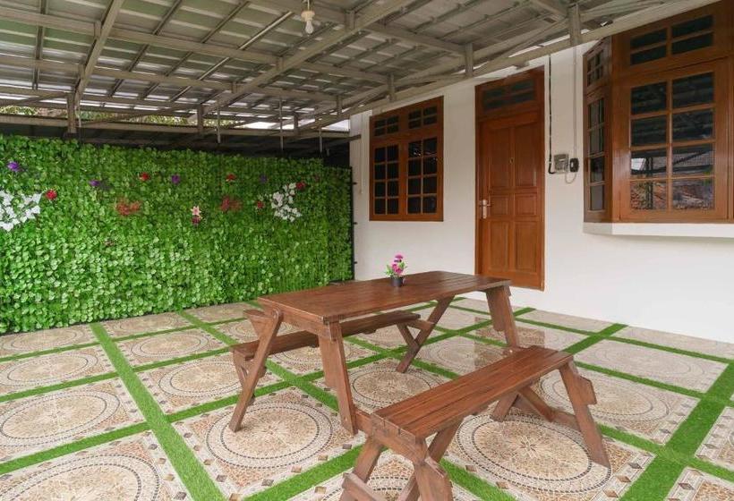 فندق Reddoorz Syariah Near Exit Toll Jatiwarna 2