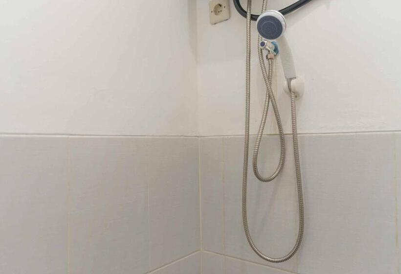 فندق Reddoorz Syariah Near Exit Toll Jatiwarna 2