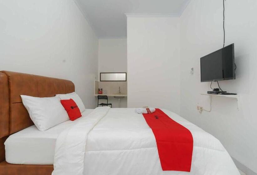فندق Reddoorz Syariah Near Exit Toll Jatiwarna 2