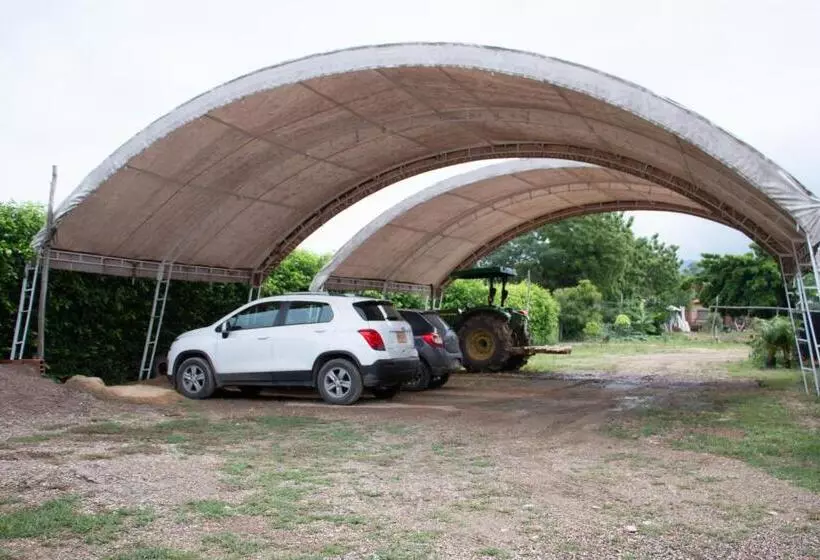 Hotelli Santo Domingo Centro Vacacional