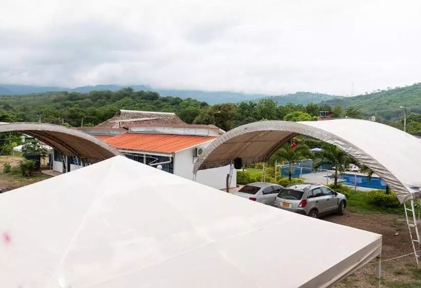 Hotelli Santo Domingo Centro Vacacional