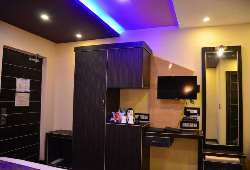 Hotel Dolphin Chocolate Inn