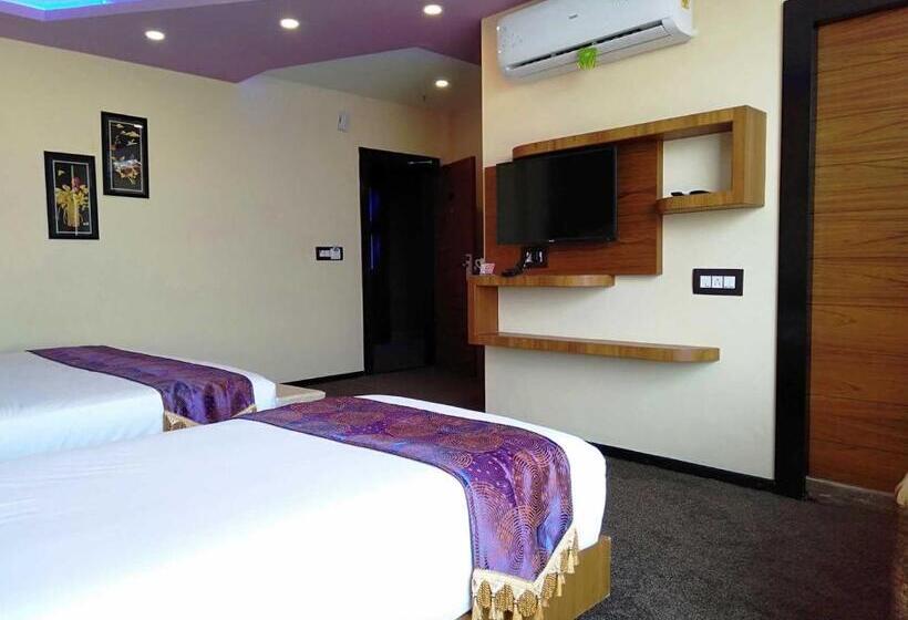 Hotel Dolphin Chocolate Inn