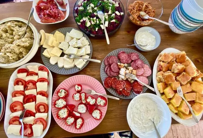 Majatalo Alunis Retreat