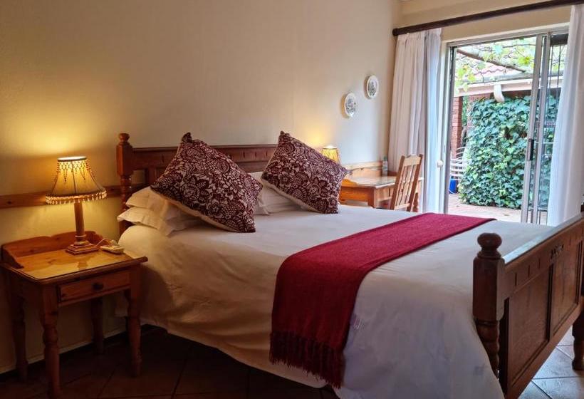 膳宿费 Camelia Guest House