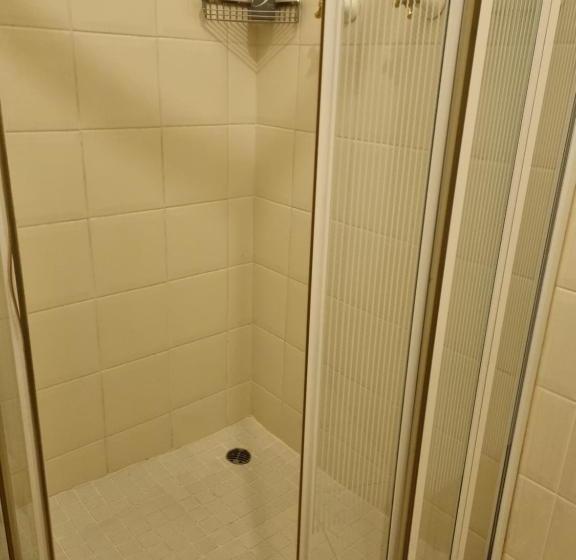 膳宿费 Camelia Guest House