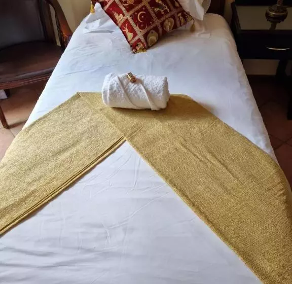 ペンション Camelia Guest House