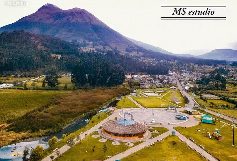 ペンション Hospedaje Encanto Del Lago
