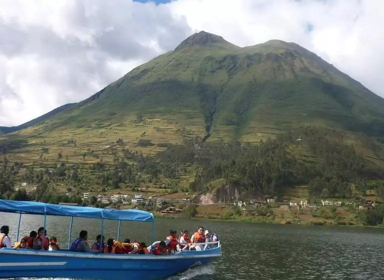 ペンション Hospedaje Encanto Del Lago