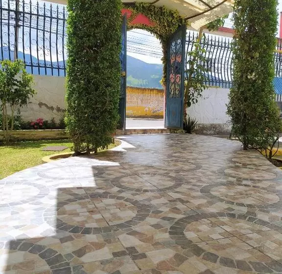 ペンション Hospedaje Encanto Del Lago
