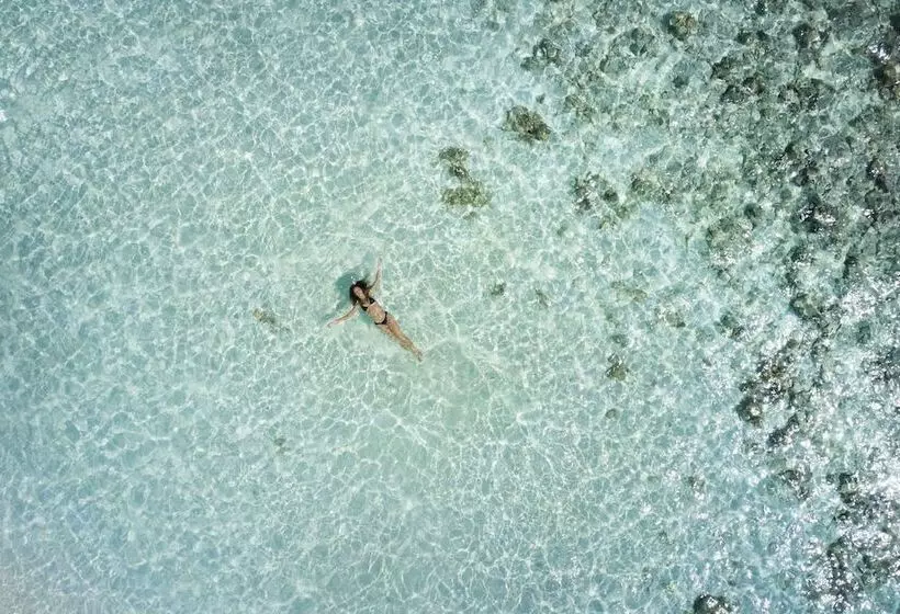 استراحتگاه Patina Maldives, Fari Islands