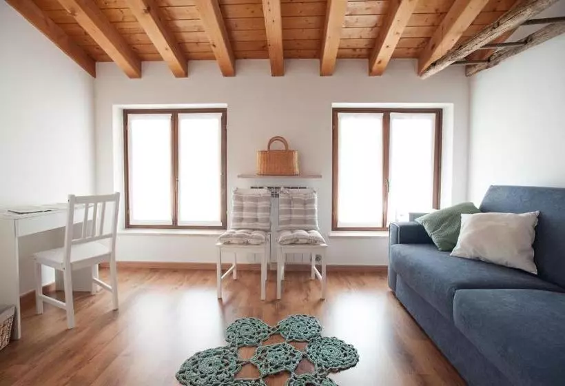 B&b In Contrá