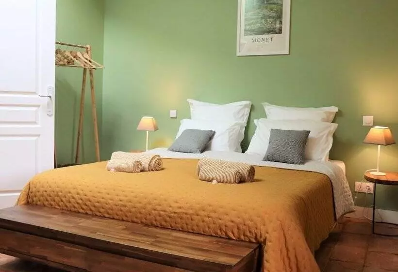 Aamiaismajoitus (B&B) Le Domaine De Villespy