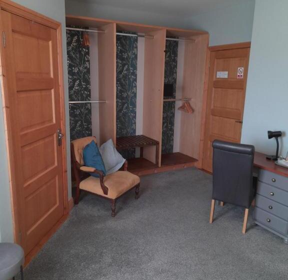 مبيت وإفطار Oak Tree Lane Country B And B