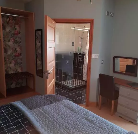 ベッドアンドブレックファースト Oak Tree Lane Country B And B