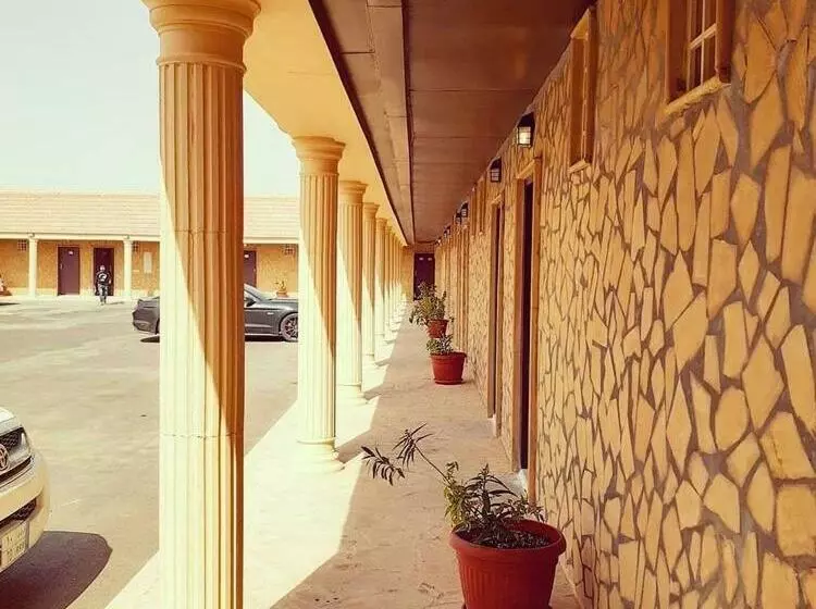 Desert Rose Motel
