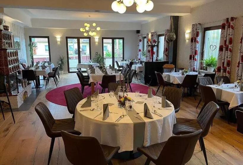 Freigeist • Pension & Brasserie