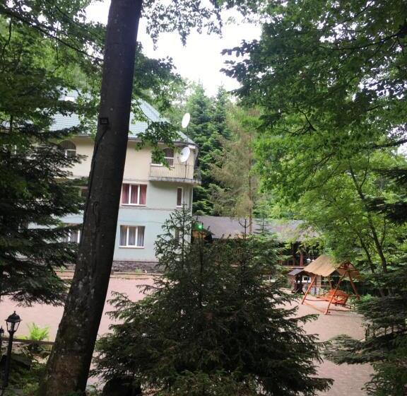 호텔 база відпочинку шиповець