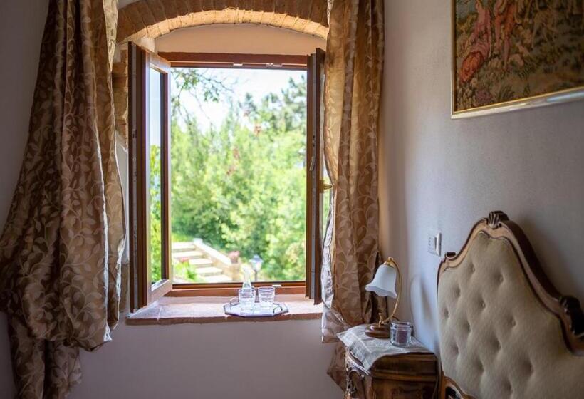 فندق Agriturismo I Millepini