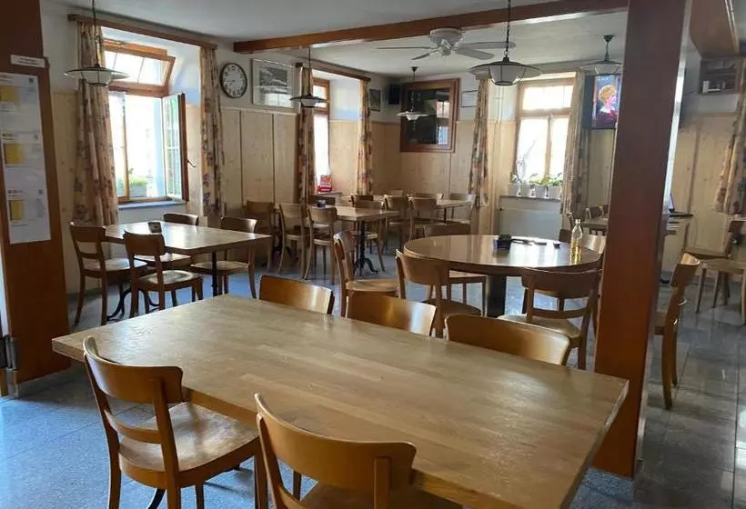 ホテル Gasthof Engel