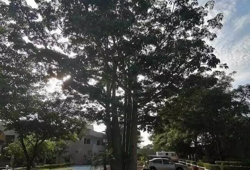 ホテル Montecarlo