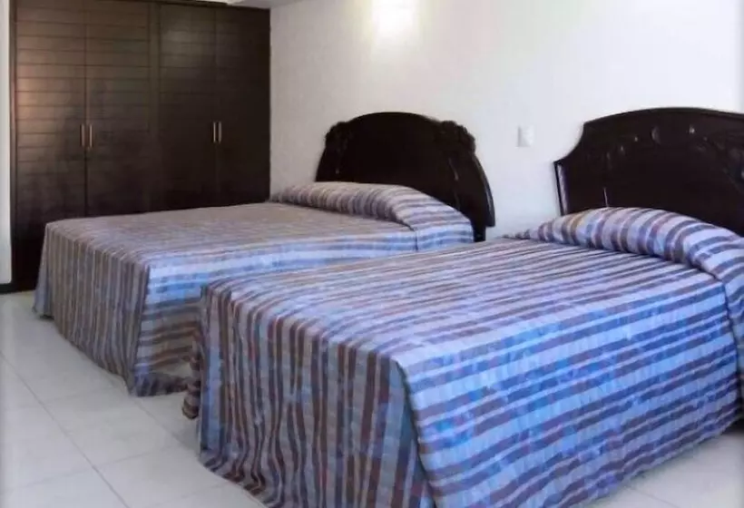 ホテル Montecarlo