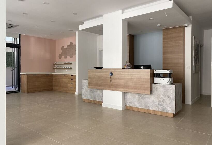 ホテル Spilos Gumuldur