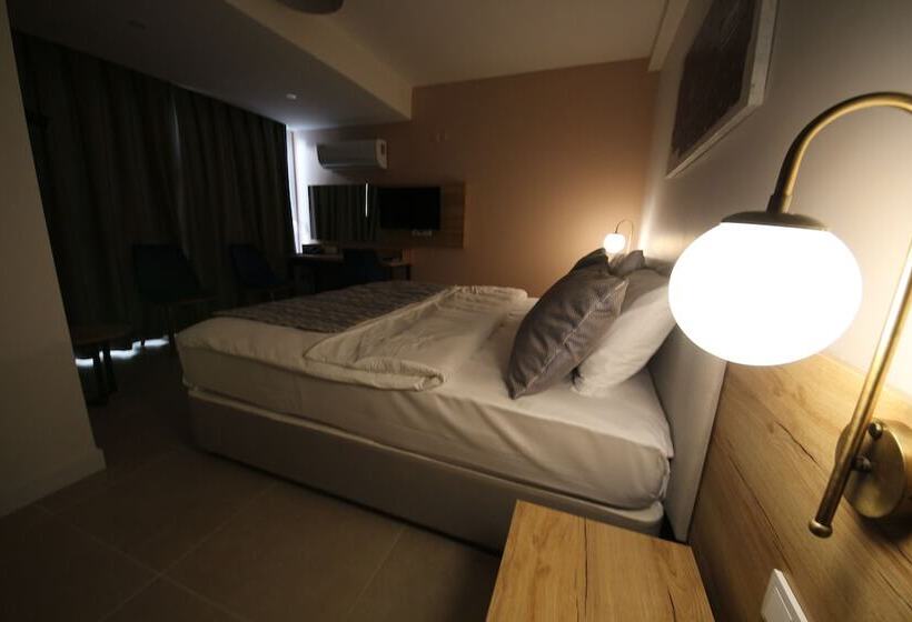 ホテル Spilos Gumuldur