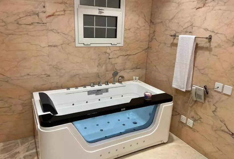 فندق كارم رأس تنورة   Karim Hotel Ras Tanura