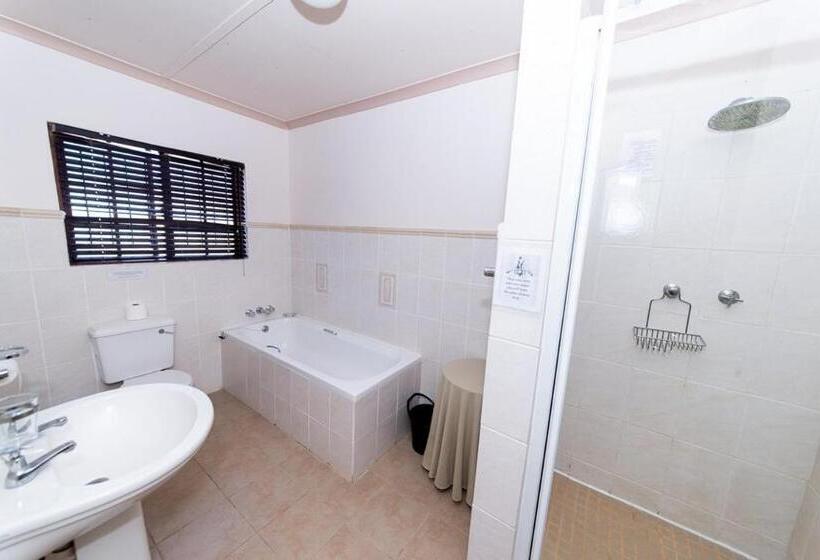 פנסיון Halfmens Cc Elkoweru & Kliprand Guest House