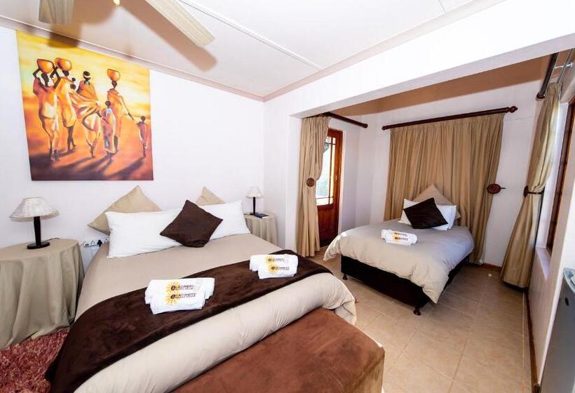 פנסיון Halfmens Cc Elkoweru & Kliprand Guest House