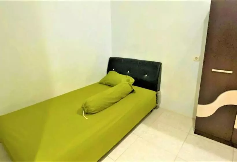 پانسیون Radja Guest House