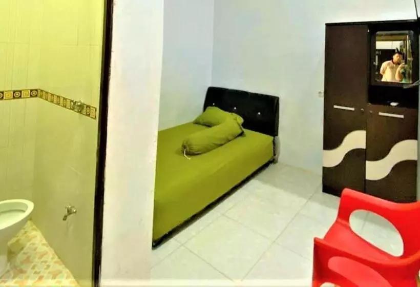 پانسیون Radja Guest House