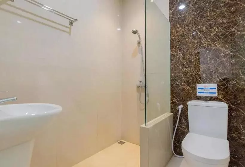 Sans Hotel Box Mansion Surabaya By Reddoorz