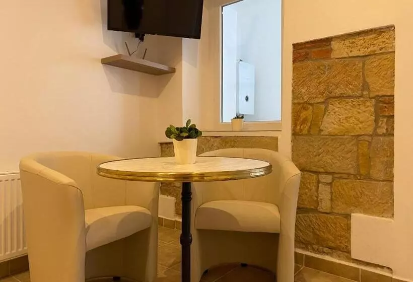 Sg Apartmánový Dům Hoŕice