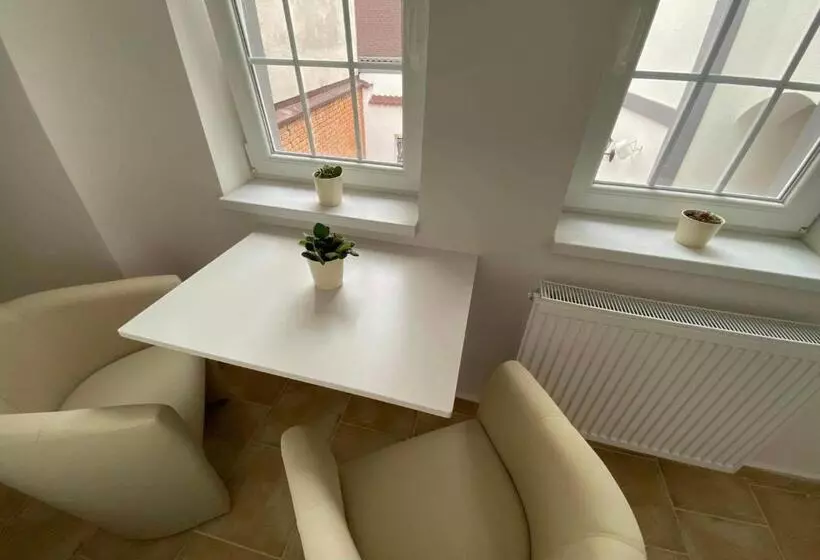 Sg Apartmánový Dům Hoŕice
